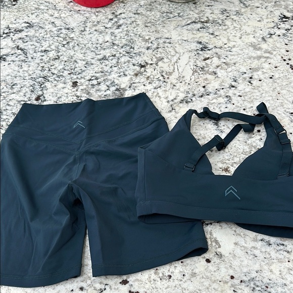 Oner Active Unified Sports Bra and Shorts Set - Picture 2 of 2